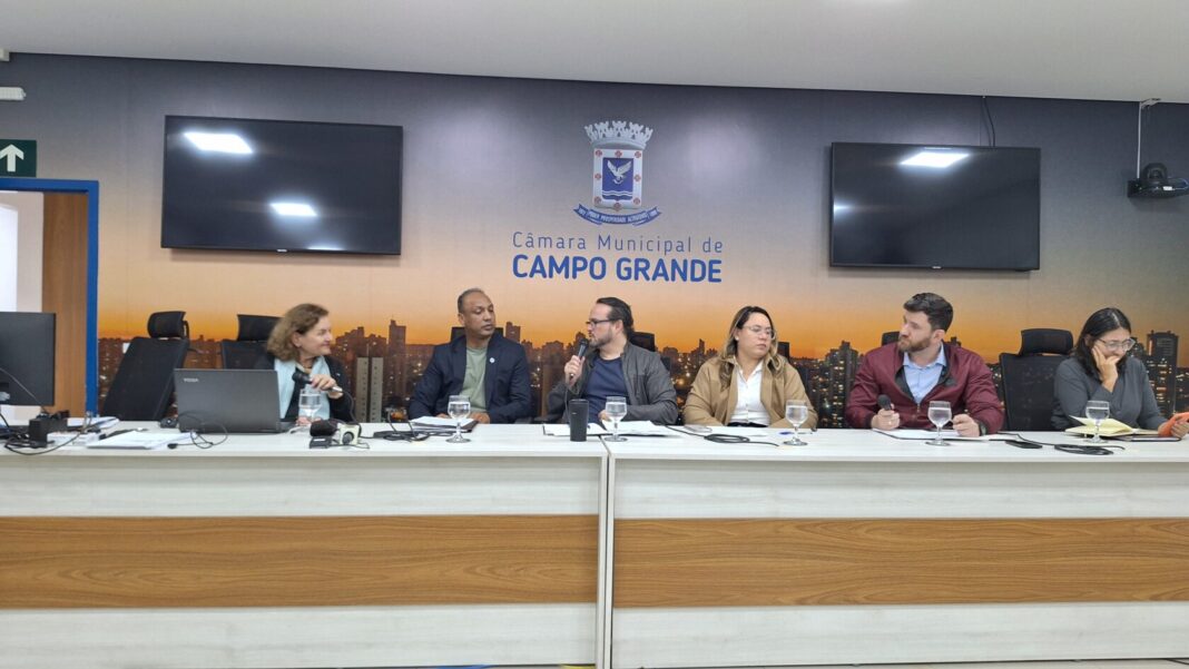 CPI do Transporte Coletivo ouve especialistas e o vereador Dr. Lívio afirma que a Comissão vai fazer a sua parte - Câmara Municipal de Campo Grande