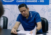 Clodoilson Pires destaca importância de rever o crescimento urbano em reunião da CCJ com 200 projetos na pauta – Câmara Municipal de Campo Grande Clodoilson Pires destaca importância de rever o crescimento urbano em reunião da CCJ com 200 projetos na pauta - Câmara Municipal de Campo Grande