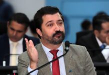 Com foco na gestão e nas pessoas, Flávio Cabo Almi segue atuando por Campo Grande – Câmara Municipal de Campo Grande Com foco na gestão e nas pessoas, Flávio Cabo Almi segue atuando por Campo Grande - Câmara Municipal de Campo Grande