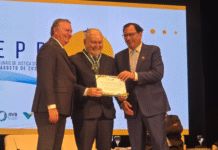 Des. Sérgio Fernandes Martins é homenageado com a Medalha de Honra do Consepre Des. Sérgio Fernandes Martins é homenageado com a Medalha de Honra do Consepre