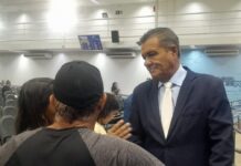 Vereador Delei Pinheiro reivindica operação tapa-buracos em diversos bairros da Capital – Câmara Municipal de Campo Grande Vereador Delei Pinheiro reivindica operação tapa-buracos em diversos bairros da Capital - Câmara Municipal de Campo Grande