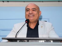 Vereador Ronilço Guerreiro propõe anistia e nova legislação para feirantes de Campo Grande – Câmara Municipal de Campo Grande Vereador Ronilço Guerreiro propõe anistia e nova legislação para feirantes de Campo Grande - Câmara Municipal de Campo Grande