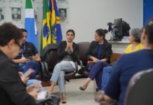 Vereadora Luiza se reúne com profissionais para discutir a precarização da assistência social em Campo Grande – Câmara Municipal de Campo Grande Vereadora Luiza se reúne com profissionais para discutir a precarização da assistência social em Campo Grande - Câmara Municipal de Campo Grande