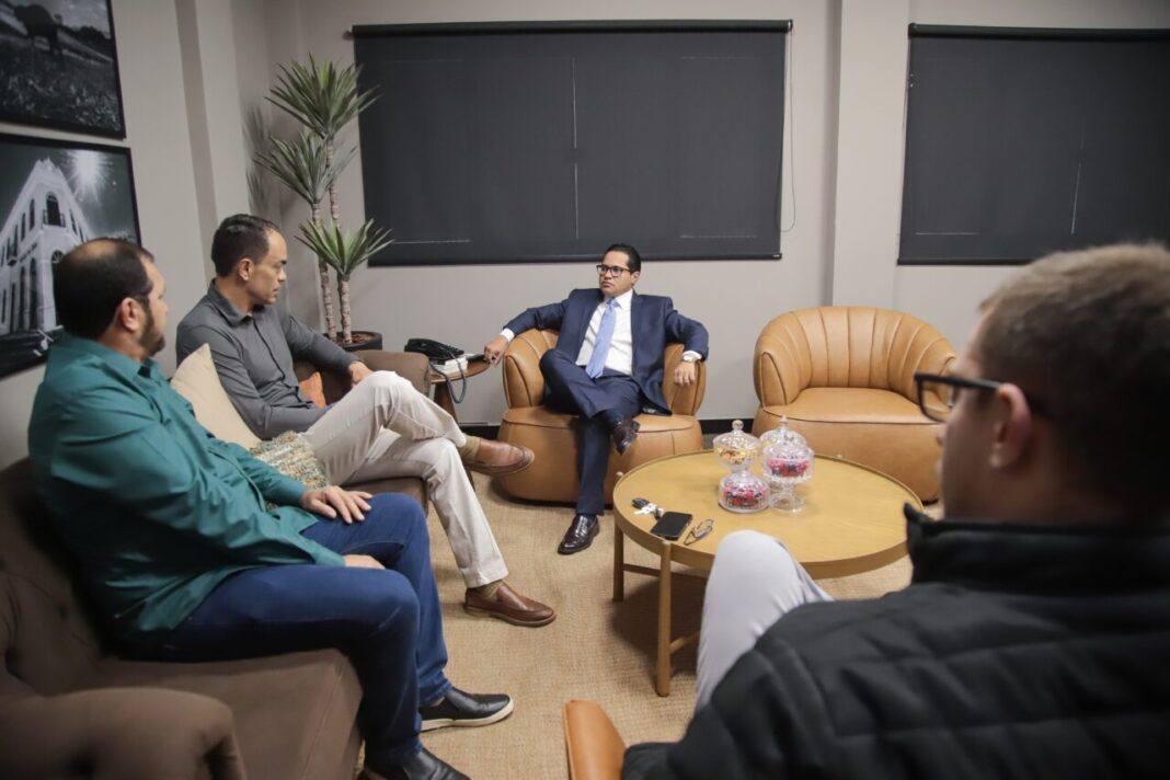 Câmara CG e Funesp dialogam sobre ações esportivas e apoio a educadores físicos e talentos locais - Câmara Municipal de Campo Grande