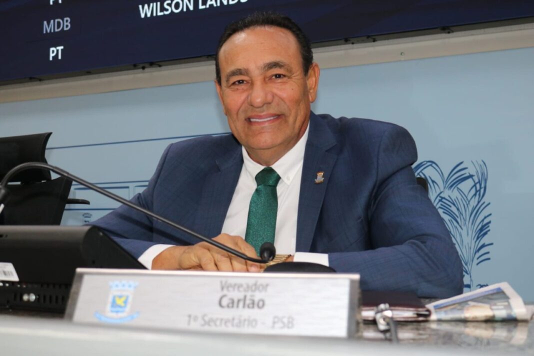 Vereador Carlão apresenta Projeto de Lei implementando sepultamentos verticais nos cemitérios públicos de Campo Grande - Câmara Municipal de Campo Grande