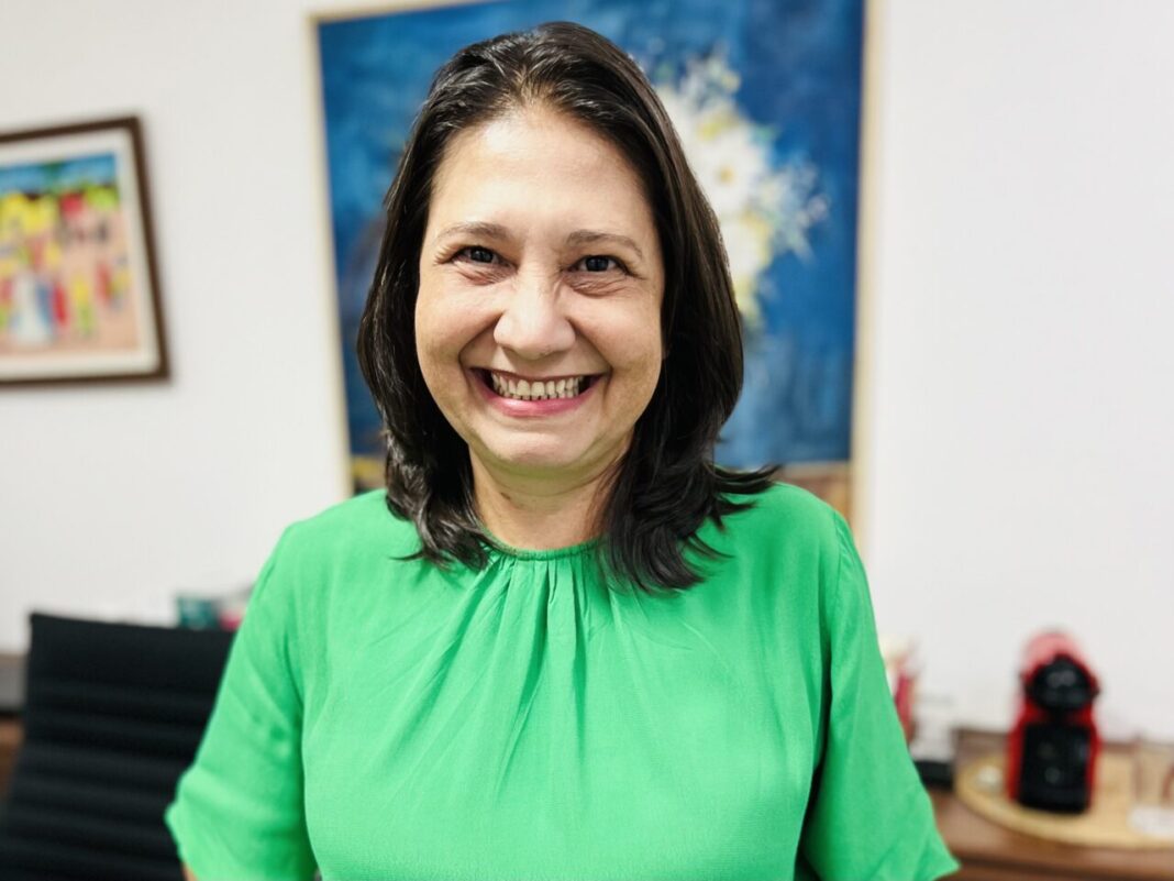 Vereadora Luiza participa da Conferência Livre em defesa da criação da Secretaria Estadual de Políticas para as Mulheres em MS - Câmara Municipal de Campo Grande