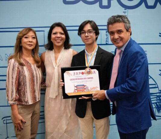 Landmark homenageia advogado Lucas Miyahira com Medalha Legislativa ‘Haguemo Tomonaga’ – Câmara Municipal de Campo Grande Landmark homenageia advogado Lucas Miyahira com Medalha Legislativa ‘Haguemo Tomonaga’ - Câmara Municipal de Campo Grande