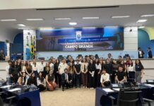 Jean e UCDB promovem Parlamento Jovem para aproximar estudantes da Câmara – Câmara Municipal de Campo Grande Jean e UCDB promovem Parlamento Jovem para aproximar estudantes da Câmara - Câmara Municipal de Campo Grande