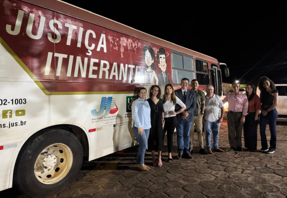 Justiça Itinerante de Dourados realiza abertura de 51 ações processuais Imagem notícia Justiça Itinerante de Dourados realiza abertura de 51 ações processuais em Amambai