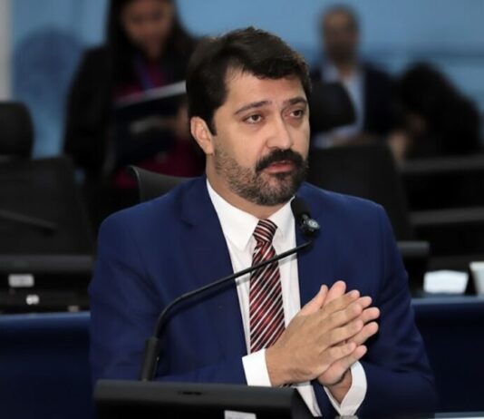 Vereador destaca necessidade de esclarecimentos sobre TAG e cobra respostas para demandas da população – Câmara Municipal de Campo Grande Vereador destaca necessidade de esclarecimentos sobre TAG e cobra respostas para demandas da população - Câmara Municipal de Campo Grande