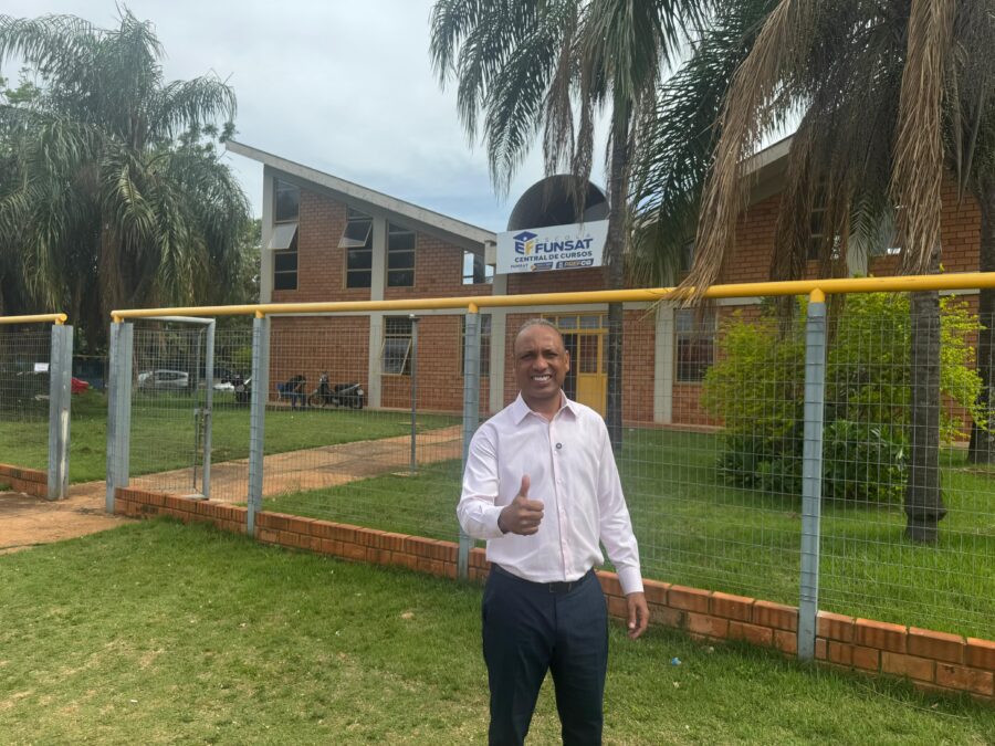 Vereador Junior Coringa prestigia implantação da Escola FUNSAT – Central Vereador Junior Coringa prestigia implantação da Escola FUNSAT – Central de Cursos na região das Moreninhas - Câmara Municipal de Campo Grande