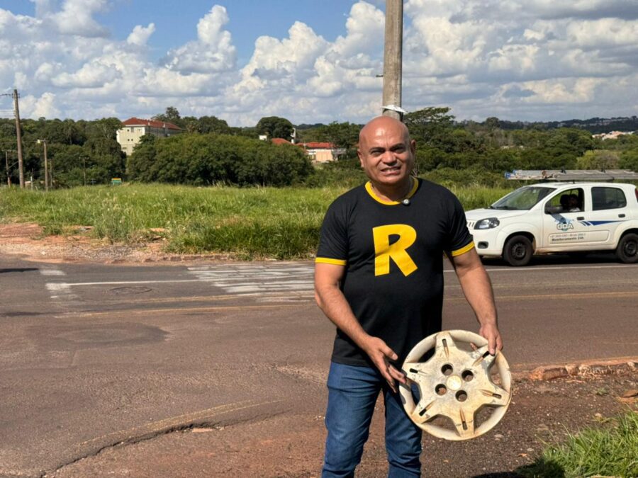 Vereador Ronilço Guerreiro pede celeridade na instalação de semáforo no Vereador Ronilço Guerreiro pede celeridade na instalação de semáforo no cruzamento das ruas Seminário com Canaã - Câmara Municipal de Campo Grande