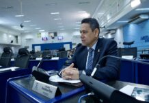 Clodoilson Pires destina 15 emendas impositivas da LOA 2026 com foco em saúde e assistência social – Câmara Municipal de Campo Grande Clodoilson Pires destina 15 emendas impositivas da LOA 2026 com foco em saúde e assistência social - Câmara Municipal de Campo Grande