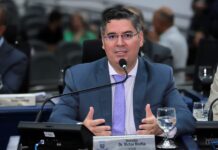 Dr. Victor Rocha faz prestação de contas de 2025 com mais de 15 leis, decretos e resoluções aprovados e foco em humanização da saúde – Câmara Municipal de Campo Grande Dr. Victor Rocha faz prestação de contas de 2025 com mais de 15 leis, decretos e resoluções aprovados e foco em humanização da saúde - Câmara Municipal de Campo Grande