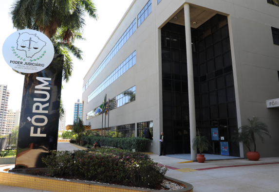 Justiça determina que Casa da Saúde regularize estoque de medicamentos Imagem notícia Justiça determina que Casa da Saúde regularize estoque de medicamentos em até 180 dias