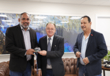 Novas carteiras funcionais garantem mais segurança e reconhecimento aos oficiais de justiça de MS Novas carteiras funcionais garantem mais segurança e reconhecimento aos oficiais de justiça de MS