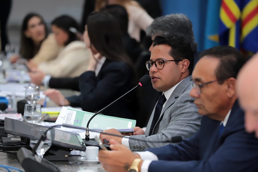 Propostas sobre educação e transparência pública serão votadas na sessão Propostas sobre educação e transparência pública serão votadas na sessão desta quinta-feira (4) - Câmara Municipal de Campo Grande