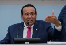 Próximo do fim do ano legislativo, vereador Carlão fala dos 41 projetos, decretos, emendas e resoluções apresentadas – Câmara Municipal de Campo Grande Próximo do fim do ano legislativo, vereador Carlão fala dos 41 projetos, decretos, emendas e resoluções apresentadas - Câmara Municipal de Campo Grande