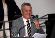 Vereador Delei Pinheiro inicia a semana reforçando ações e cobranças por melhorias nos serviços públicos – Câmara Municipal de Campo Grande Vereador Delei Pinheiro inicia a semana reforçando ações e cobranças por melhorias nos serviços públicos - Câmara Municipal de Campo Grande