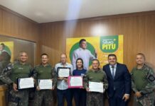Vereador Silvio Pitu homenageia policiais da PMA e integrantes do IASB, vencedores do 1º lugar no Troféu Seriema – Câmara Municipal de Campo Grande Vereador Silvio Pitu homenageia policiais da PMA e integrantes do IASB, vencedores do 1º lugar no Troféu Seriema - Câmara Municipal de Campo Grande