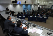 Veto do Executivo a projeto que barra reajuste da taxa do lixo será votado no dia 3 – Câmara Municipal de Campo Grande Veto do Executivo a projeto que barra reajuste da taxa do lixo será votado no dia 3 - Câmara Municipal de Campo Grande