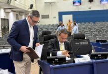 Câmara aprovou projeto de Marquinhos Trad que garante acesso fácil a contratos públicos: Agora segue para validação da Prefeita – Câmara Municipal de Campo Grande Câmara aprovou projeto de Marquinhos Trad que garante acesso fácil a contratos públicos: Agora segue para validação da Prefeita - Câmara Municipal de Campo Grande