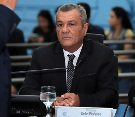 Campo Grande recebe 7.878 doses de vacina contra a dengue; vereador Delei reforça importância da imunização e combate ao mosquito – Câmara Municipal de Campo Grande Campo Grande recebe 7.878 doses de vacina contra a dengue; vereador Delei reforça importância da imunização e combate ao mosquito - Câmara Municipal de Campo Grande