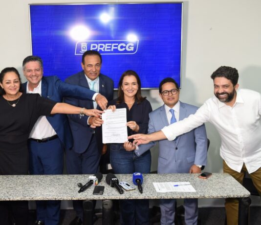 Papy e Carlão participam de sanção da Lei do Prodes e destacam geração de oportunidades para a Capital – Câmara Municipal de Campo Grande Papy e Carlão participam de sanção da Lei do Prodes e destacam geração de oportunidades para a Capital - Câmara Municipal de Campo Grande