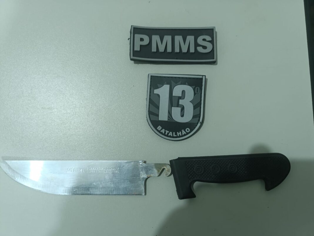 Polícia Militar gerencia crise, contém agressões em via pública e prende três pessoas em Paranaíba