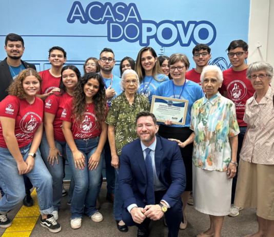 Prestes a completar 100 anos de história, Colégio Auxiliadora é homenageado por Maicon Nogueira na Câmara Municipal de Campo Grande. – Câmara Municipal de Campo Grande Prestes a completar 100 anos de história, Colégio Auxiliadora é homenageado por Maicon Nogueira na Câmara Municipal de Campo Grande. - Câmara Municipal de Campo Grande