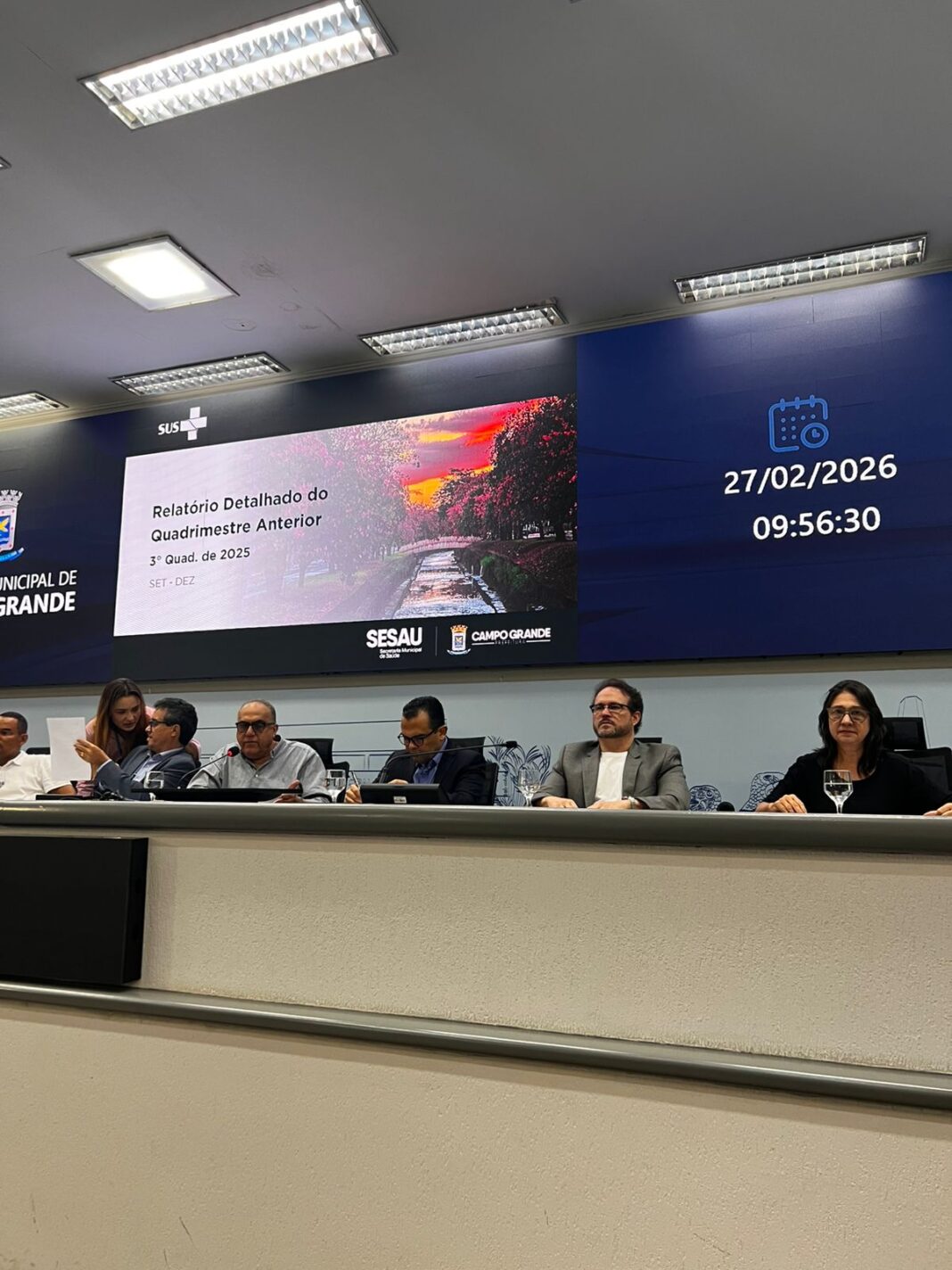 Vereador Dr. Lívio declara apoio ao novo secretário de Saúde durante prestação de contas da Sesau - Câmara Municipal de Campo Grande