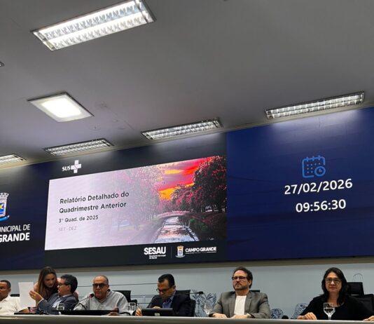 Vereador Dr. Lívio declara apoio ao novo secretário de Saúde durante prestação de contas da Sesau – Câmara Municipal de Campo Grande Vereador Dr. Lívio declara apoio ao novo secretário de Saúde durante prestação de contas da Sesau - Câmara Municipal de Campo Grande