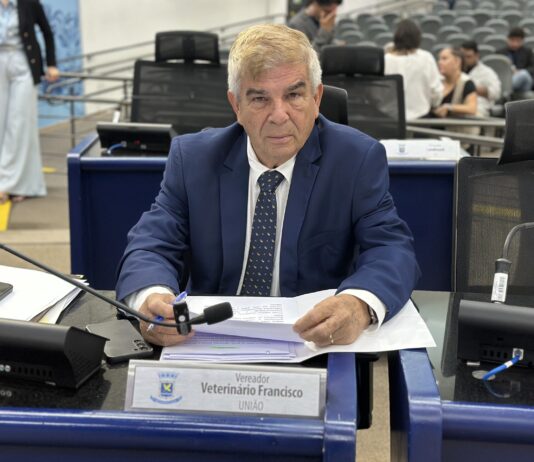 Vereador Veterinário Francisco propõe projeto para incluir educação sobre proteção e bem-estar animal nas escolas municipais – Câmara Municipal de Campo Grande Vereador Veterinário Francisco propõe projeto para incluir educação sobre proteção e bem-estar animal nas escolas municipais - Câmara Municipal de Campo Grande
