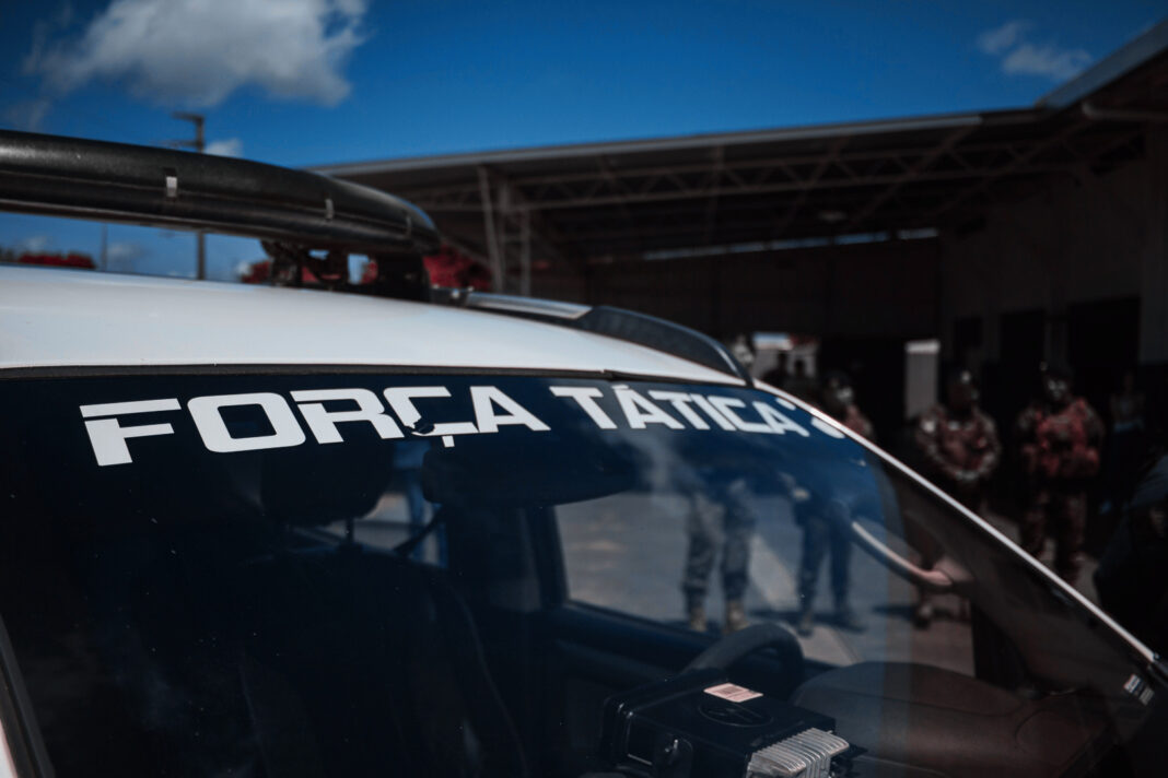 PMMS prende falsa assistente social por golpe em idosos PMMS prende falsa assistente social por golpe em idosos