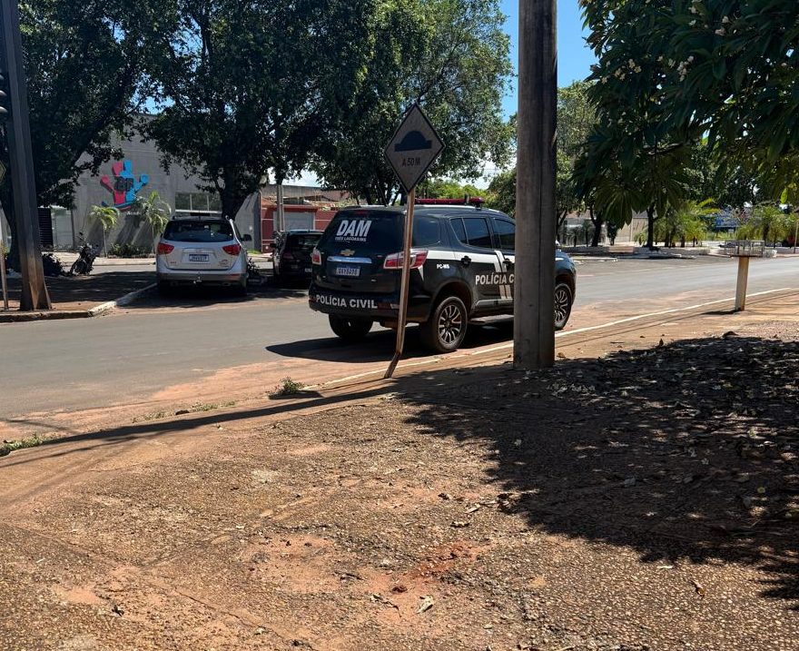 Polícia Civil apreende adolescente por descumprimento de medida protetiva em Polícia Civil apreende adolescente por descumprimento de medida protetiva em Três Lagoas