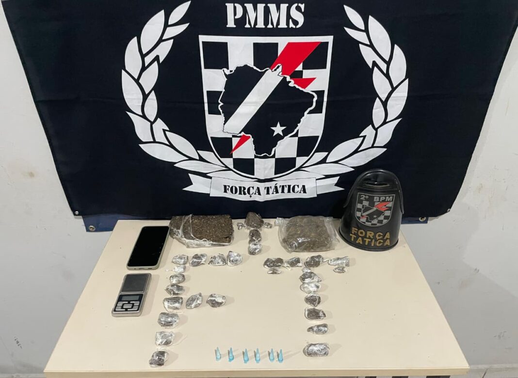 Polícia Militar em Três Lagoas apreende entorpecentes e realiza a Polícia Militar em Três Lagoas apreende entorpecentes e realiza a prisão de autor de tráfico de drogas
