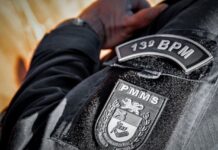 Polícia Militar, através do 13º BPM, prende dois autores e apreende armas de fogo em operação contra o crime organizado na região Polícia Militar, através do 13º BPM, prende dois autores e apreende armas de fogo em operação contra o crime organizado na região