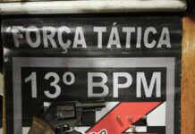 Força Tática do 13º BPM apreende arma de fogo escondida em manta de recém-nascido em Aparecida do Taboado Força Tática do 13º BPM apreende arma de fogo escondida em manta de recém-nascido em Aparecida do Taboado