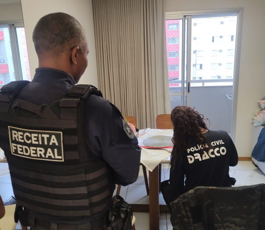 Investigação da Polícia Civil desmantela quadrilha que fraudava processos para desviar recursos de compra de medicamentos de pacientes com câncer