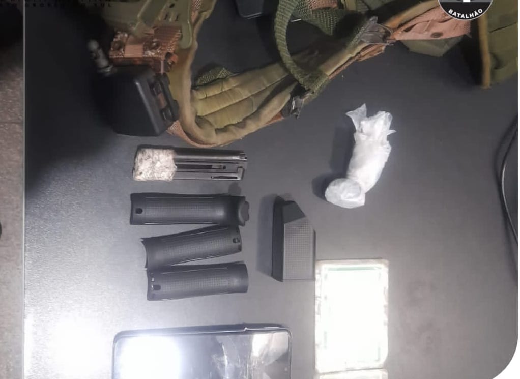 Ação conjunta da Polícia Civil e Polícia Militar resulta na Ação conjunta da Polícia Civil e Polícia Militar resulta na prisão de foragido acusado de homicídio ocorrido em Ponta Porã em 2025