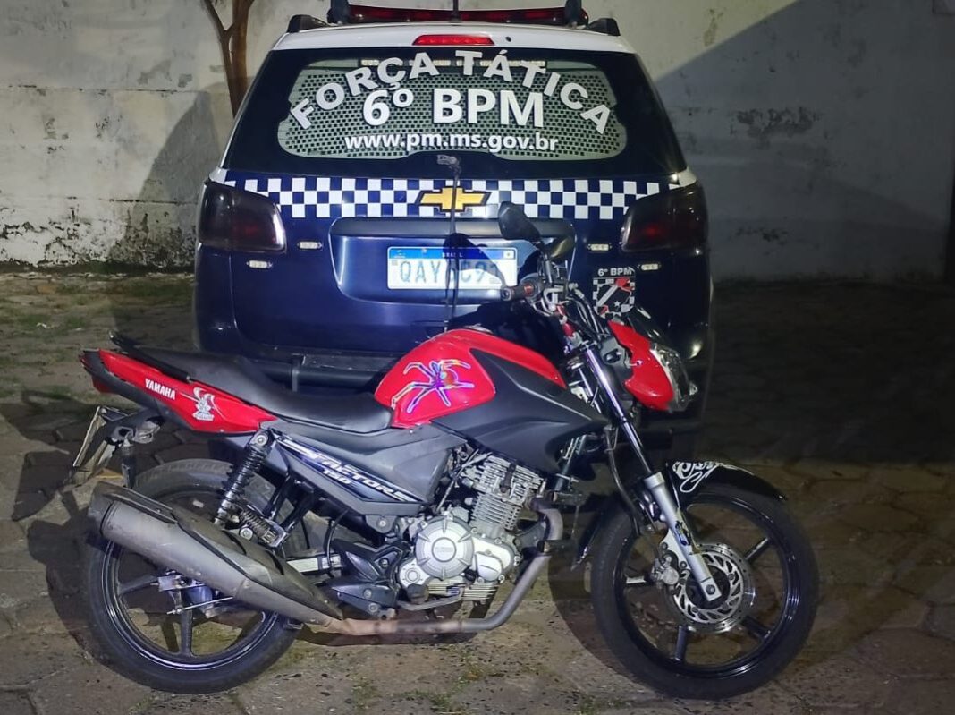 Polícia Militar Prende Jovem por Embriaguez ao Volante, Desobediência e por Dirigir Sem Habilitação Gerando Perigo de Dano em Corumbá.