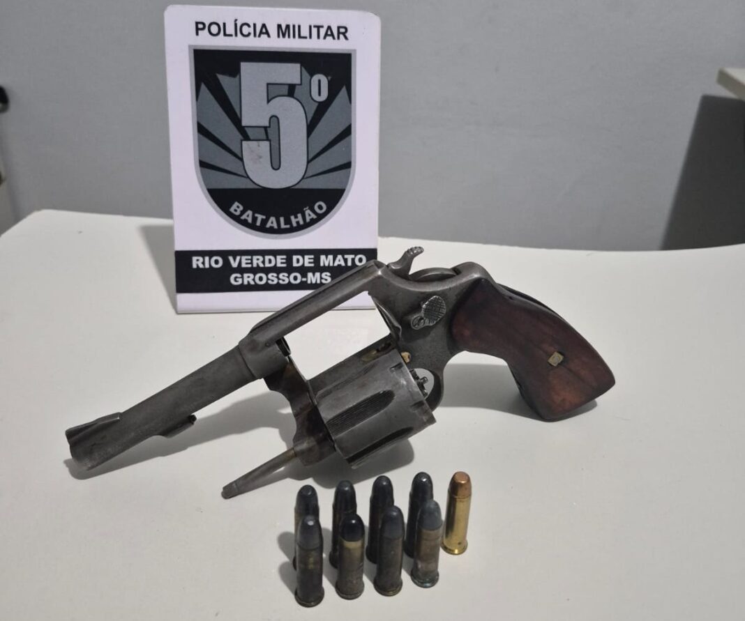 Polícia Militar prende homem  por ameaça e porte ilegal de arma de fogo em Rio Verde