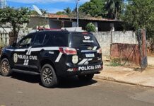 Polícia civil suspeitos de tráfico de drogas durante cumprimento de mandados em Nioaque Polícia civil suspeitos de tráfico de drogas durante cumprimento de mandados em Nioaque