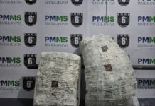 Polícia Militar e PRF no Posto Lampião Aceso: Mulher de 26 anos é presa por tráfico de drogas em ônibus Polícia Militar e PRF no Posto Lampião Aceso: Mulher de 26 anos é presa por tráfico de drogas em ônibus