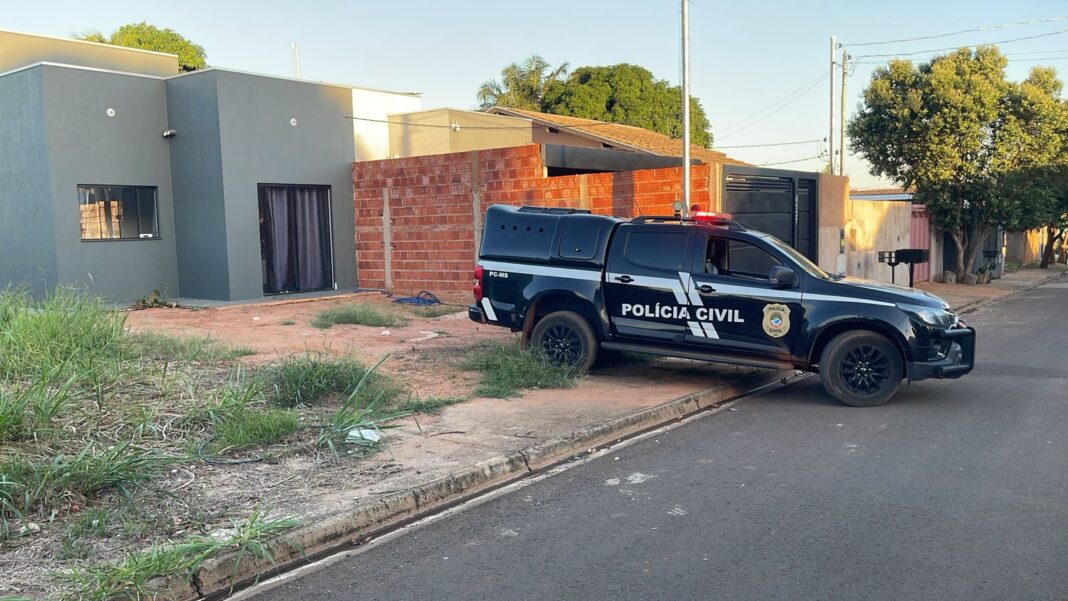 Polícia Civil localiza investigado por atentados, apreende drogas e motocicletas em Aparecida do Taboado