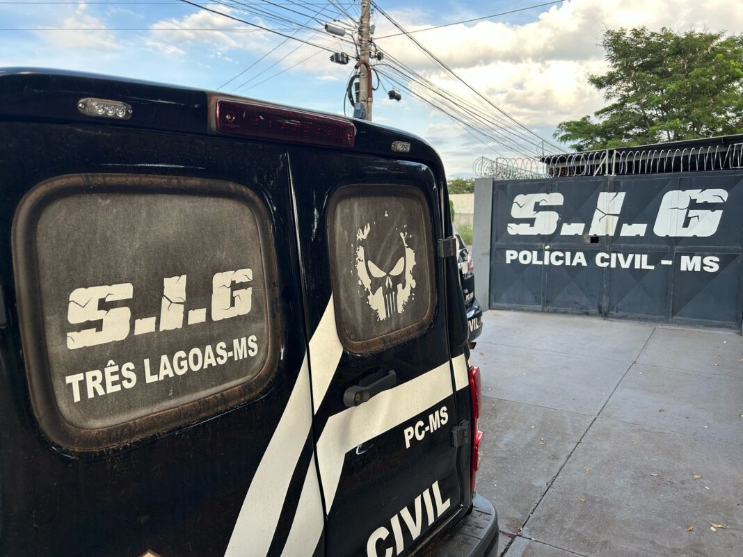 Polícia Civil prende homem suspeito de injúria racial e diversos outros crimes em Três Lagoas