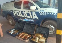 Polícia Militar prende quatro pessoas por tráfico internacional de drogas no Lampião Aceso Polícia Militar prende quatro pessoas por tráfico internacional de drogas no Lampião Aceso