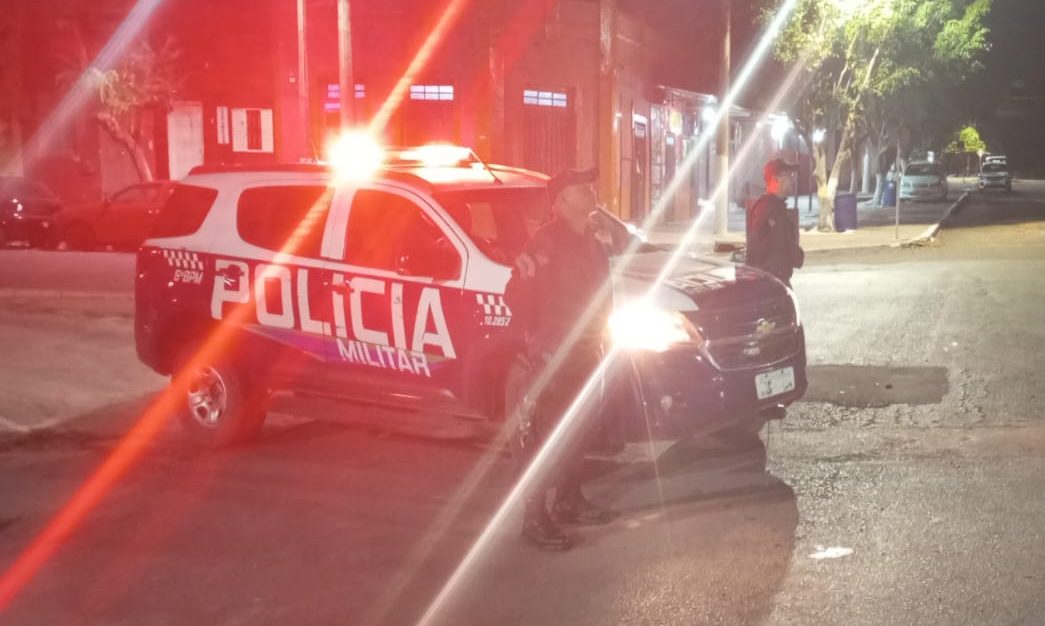 POLÍCIA MILITAR CUMPRE MANDADO DE PRISÃO E REFORÇA A EFETIVIDADE POLÍCIA MILITAR CUMPRE MANDADO DE PRISÃO E REFORÇA A EFETIVIDADE DA JUSTIÇA em ladário