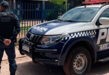 POLÍCIA MILITAR INTERVÉM EM CONFLITO FAMILIAR E RESTABELECE A ORDEM NO BAIRRO GUATÓS POLÍCIA MILITAR INTERVÉM EM CONFLITO FAMILIAR E RESTABELECE A ORDEM NO BAIRRO GUATÓS
