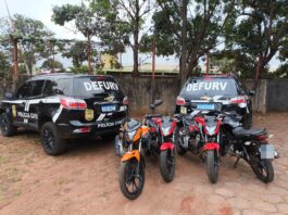 Polícia Civil prende cinco por receptação, posse ilegal de arma de fogo e associação criminosa armada, além de recuperar seis motocicletas em Campo Grande Polícia Civil prende cinco por receptação, posse ilegal de arma de fogo e associação criminosa armada, além de recuperar seis motocicletas em Campo Grande